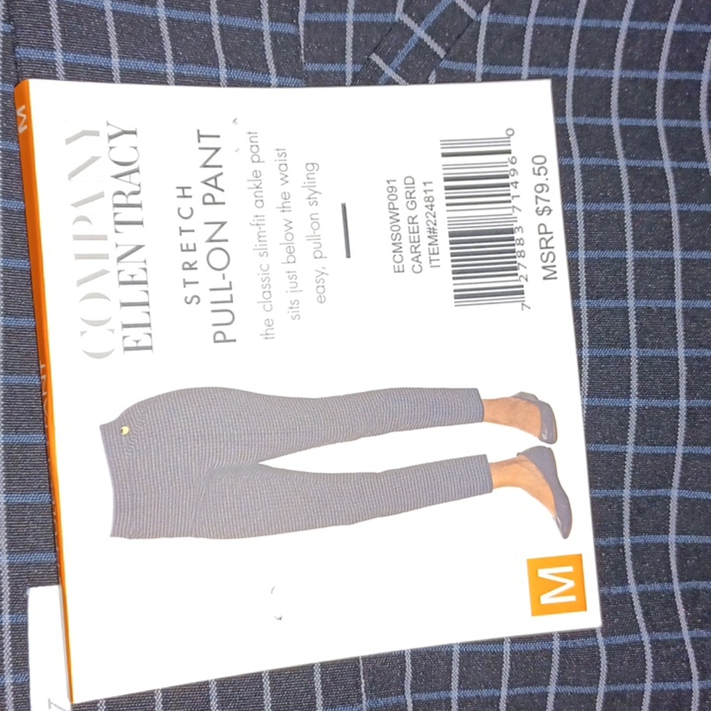 Grid Pattern Stretch Pull-On Crop Pant